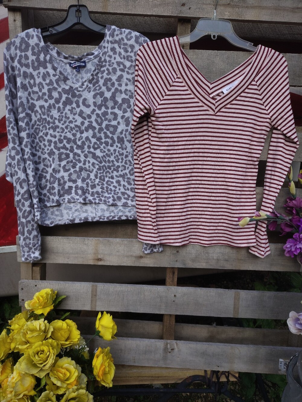 Two Tops Size Small Striped V-Neck Long Sleeve Top in Cream and Burgundy